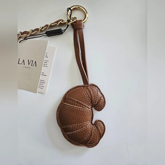 NWT La Via Firenze Leather Crossiant Bag Charm/Keychain - Picture 4 of 5
